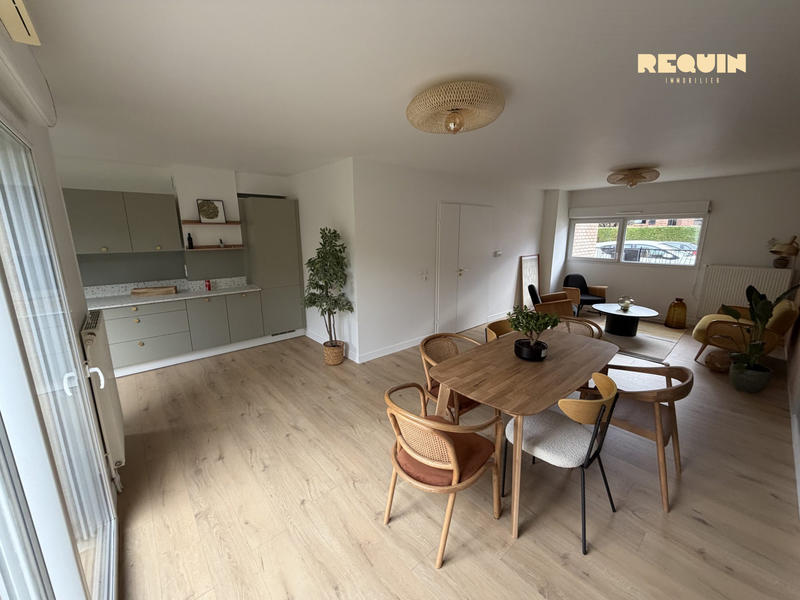 Maison - 105 m² - 5 pièces