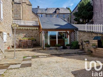 Maison de ville - 139 m² - 4 pièces