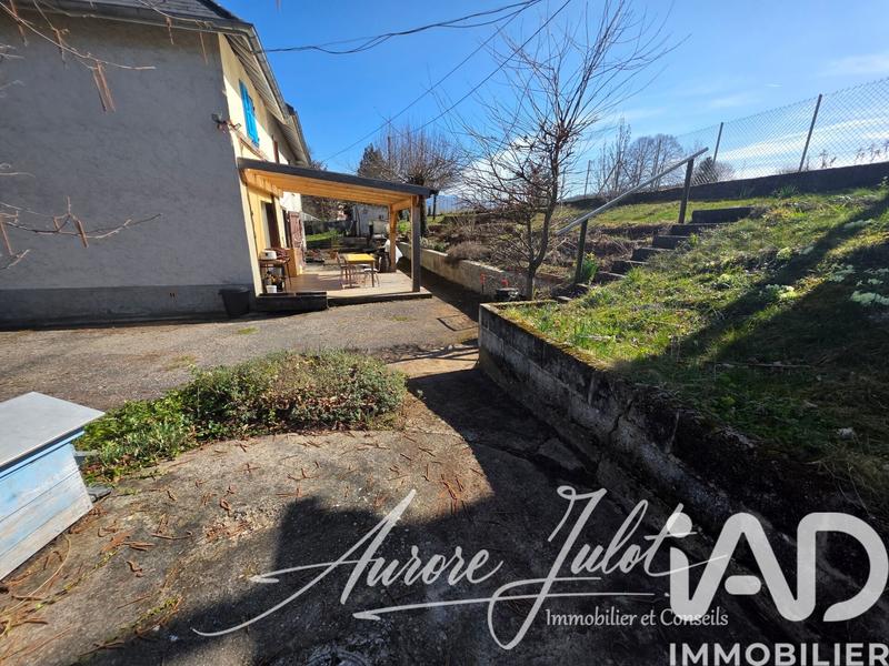 Maison - 110 m² - 7 pièces