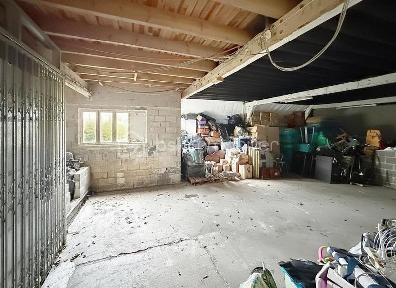 Bureau - 650 m² - 6 pièces