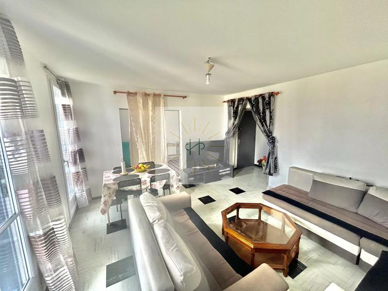 Appartement - 74 m² - 4 pièces