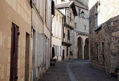 Studio - 30 m² - 1 pièce