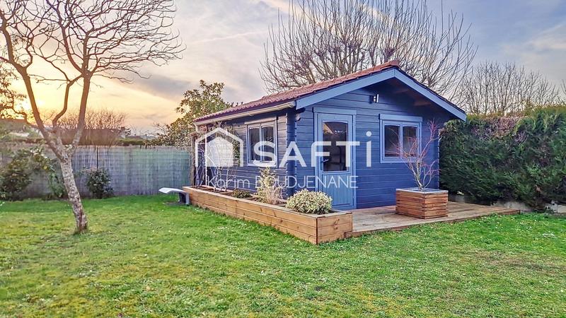 Maison - 215 m² - 7 pièces