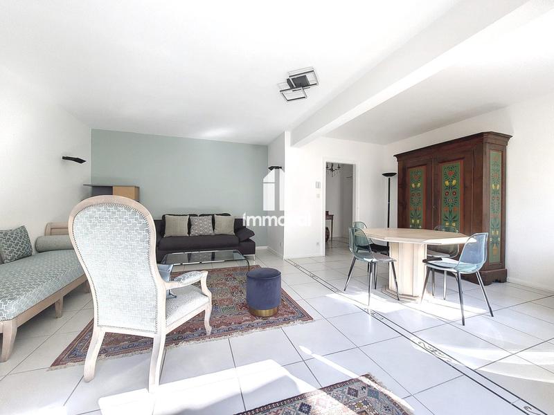 Appartement - 73 m² - 2 pièces