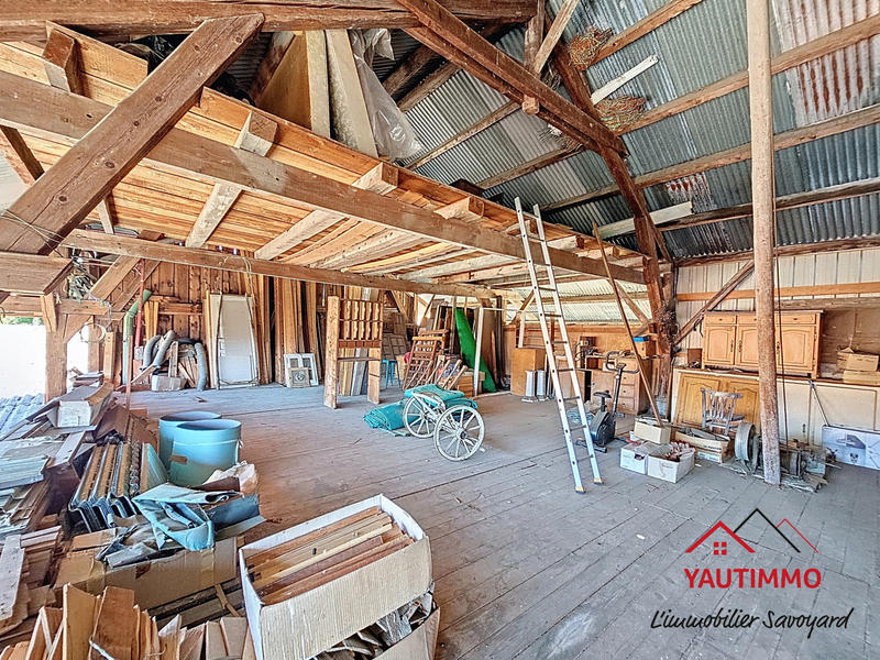 Maison - 285 m² - 5 pièces