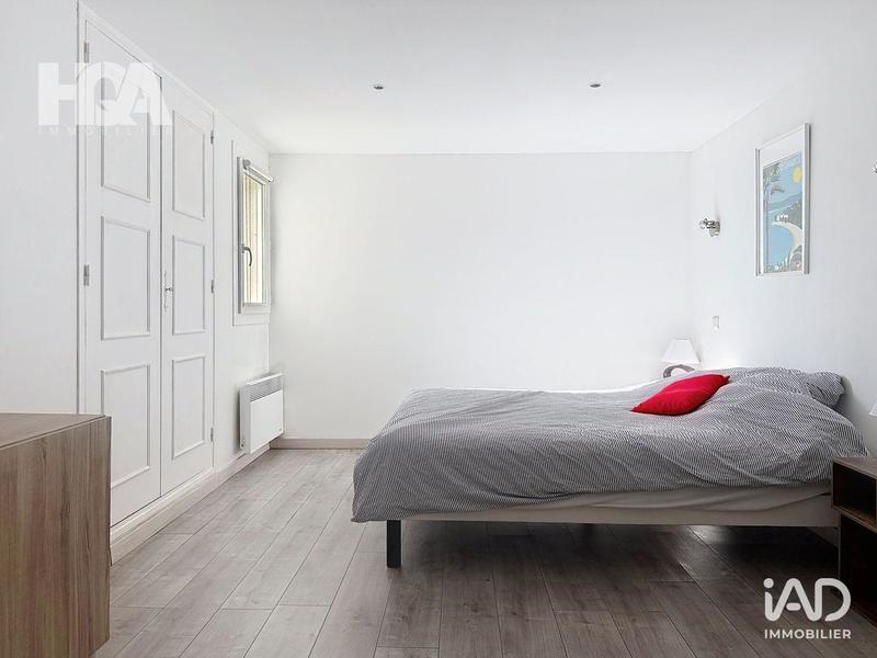 Local commercial - 678 m²