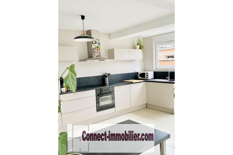 Maison - 89 m² - 5 pièces