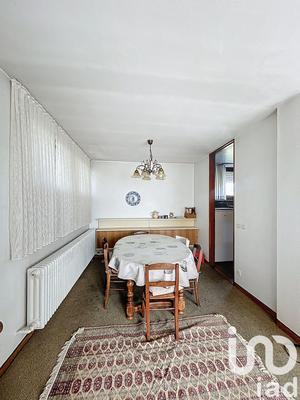 Maison - 135 m² - 6 pièces