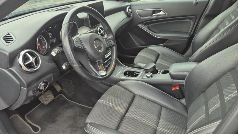 Mercedes Classe Gla 1.6 180 122 7g-Dct Amg Line