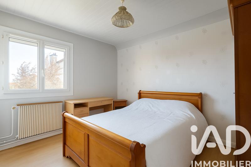Maison - 108 m² - 5 pièces