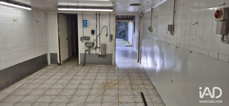 Local commercial - 115 m²