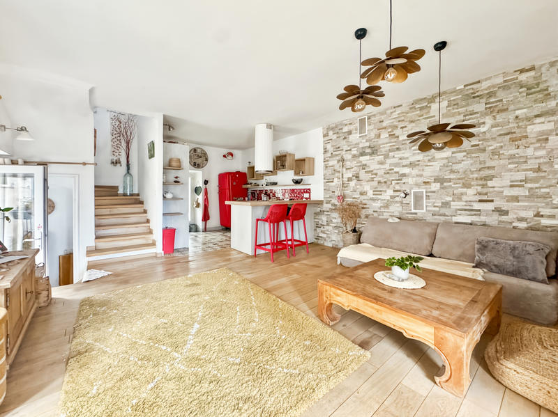 Maison - 105 m² - 5 pièces