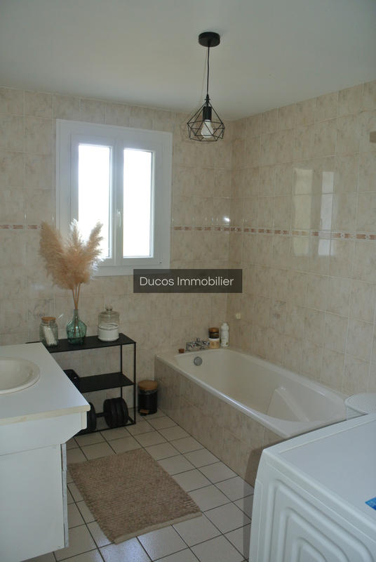 Maison - 96 m² - 4 pièces