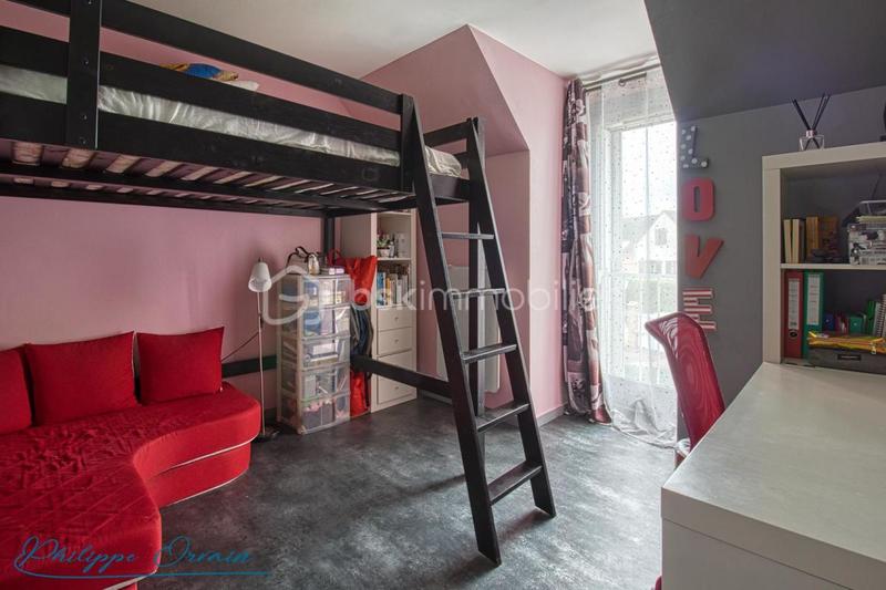 Pavillon - 128 m² - 7 pièces