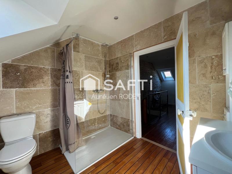 Maison - 151 m² - 7 pièces