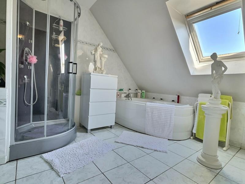 Maison - 109 m² - 5 pièces