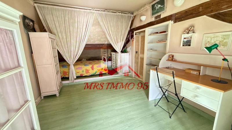 Demeure - 220 m² - 8 pièces