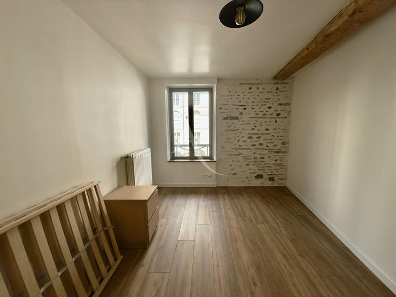Appartement - 88 m² - 5 pièces