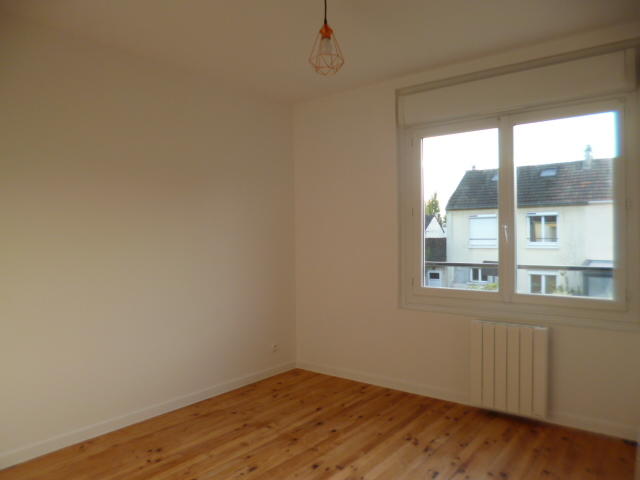 Maison - 75 m² - 5 pièces