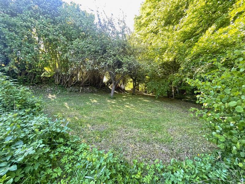 Corps de ferme - 400 m² - 5 pièces