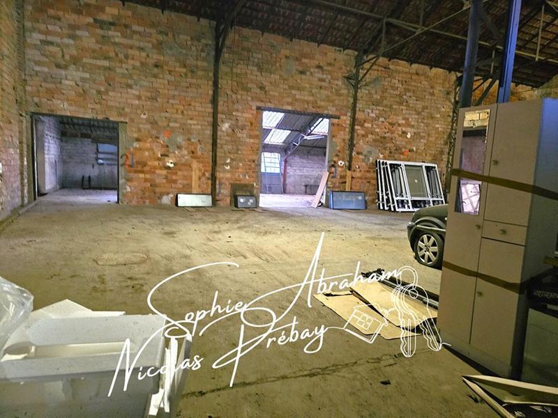 Maison - 308 m² - 10 pièces