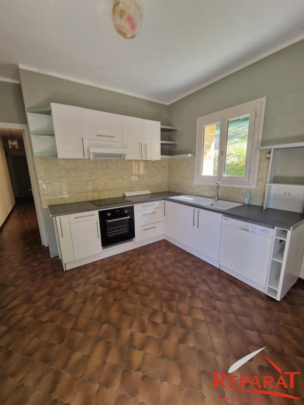 Maison - 175 m² - 6 pièces