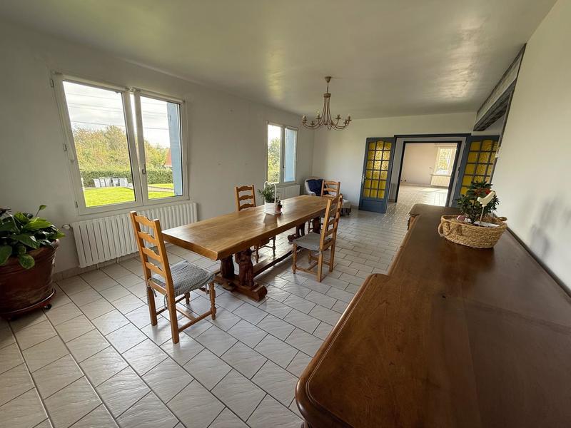 Maison - 266 m² - 7 pièces