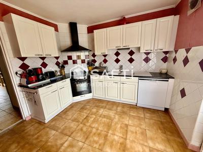 Maison - 110 m² - 6 pièces