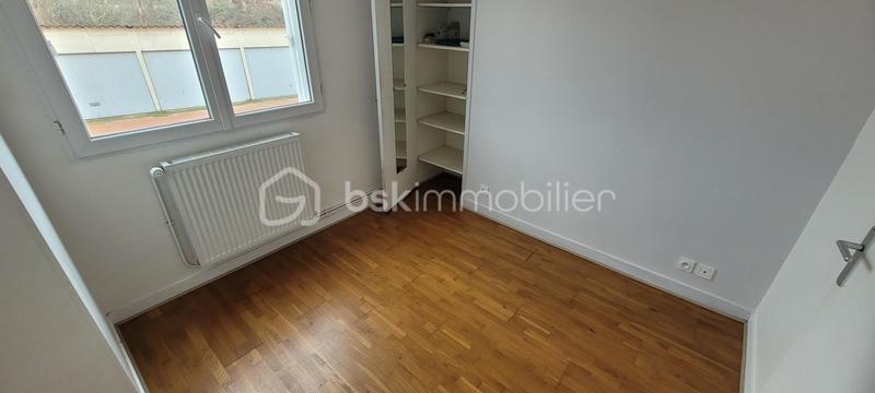 Appartement - 64 m² - 4 pièces