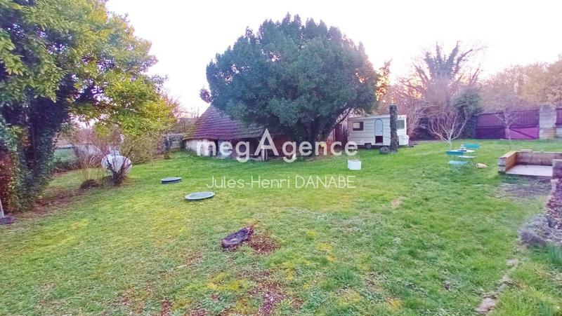 Maison - 180 m² - 7 pièces