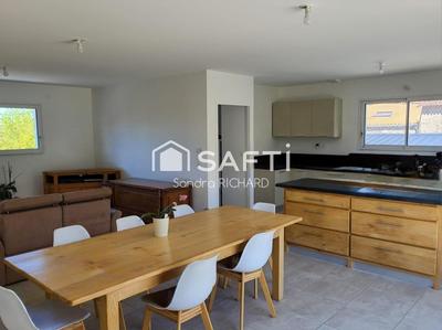 Maison - 125 m² - 5 pièces