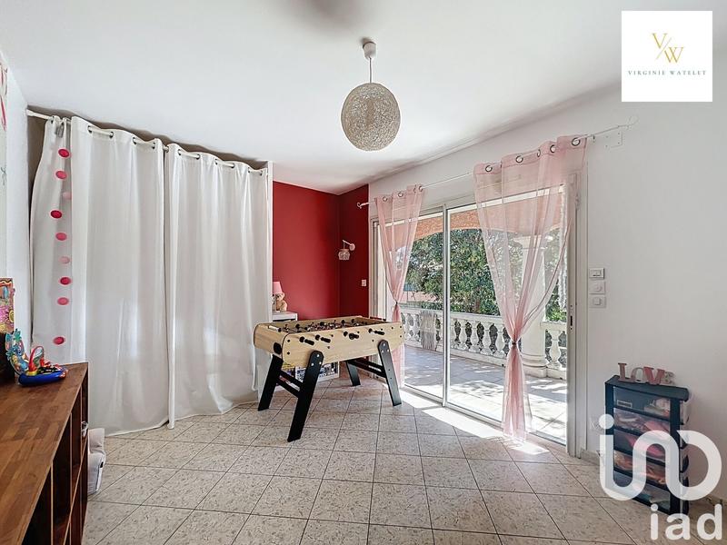 Maison - 177 m² - 6 pièces