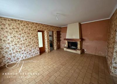 Maison - 230 m² - 7 pièces