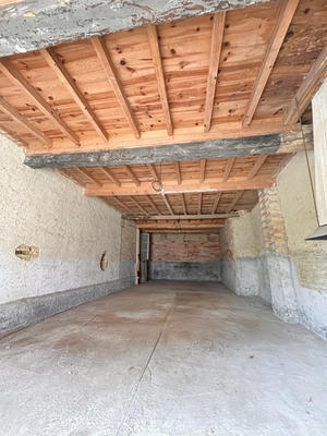 Maison - 300 m² - 5 pièces