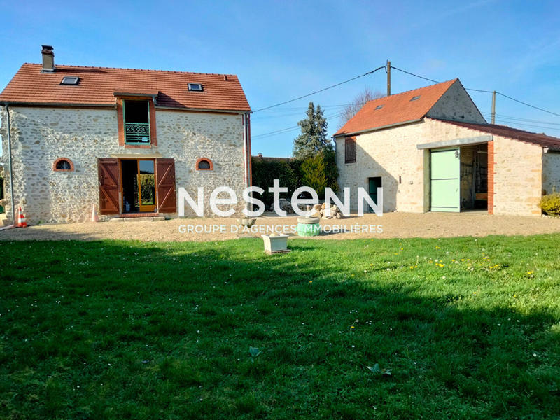 Maison - 104 m² - 2 pièces