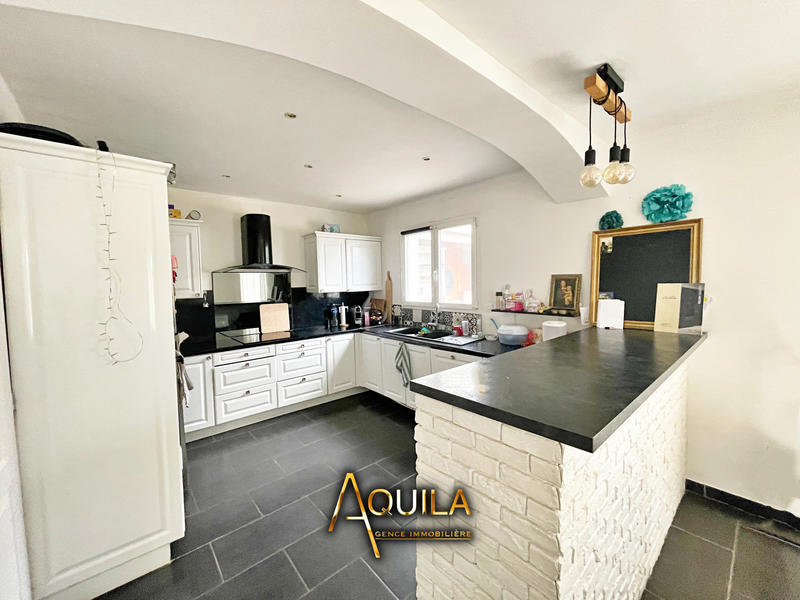 Villa - 104 m² - 4 pièces