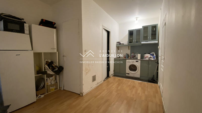 Local commercial - 76 m² - 4 pièces