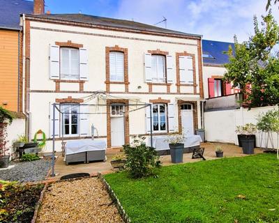 Maison bourgeoise - 143 m² - 4 pièces