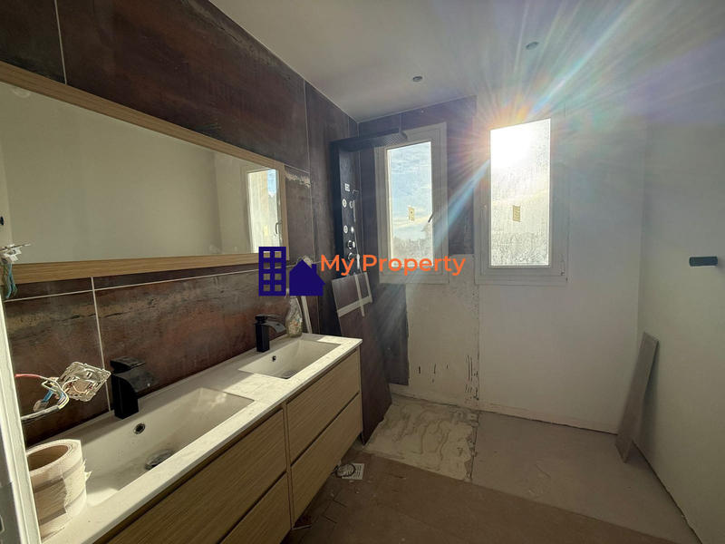 Appartement - 101 m² - 4 pièces