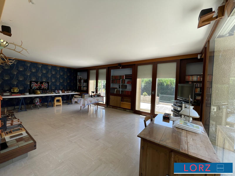 Maison - 174 m² - 7 pièces