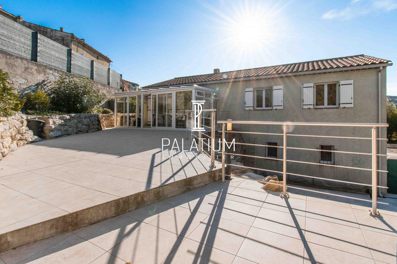 Villa - 155 m² - 7 pièces