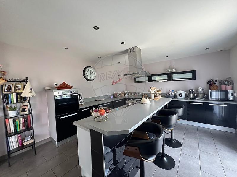 Maison - 136 m² - 5 pièces