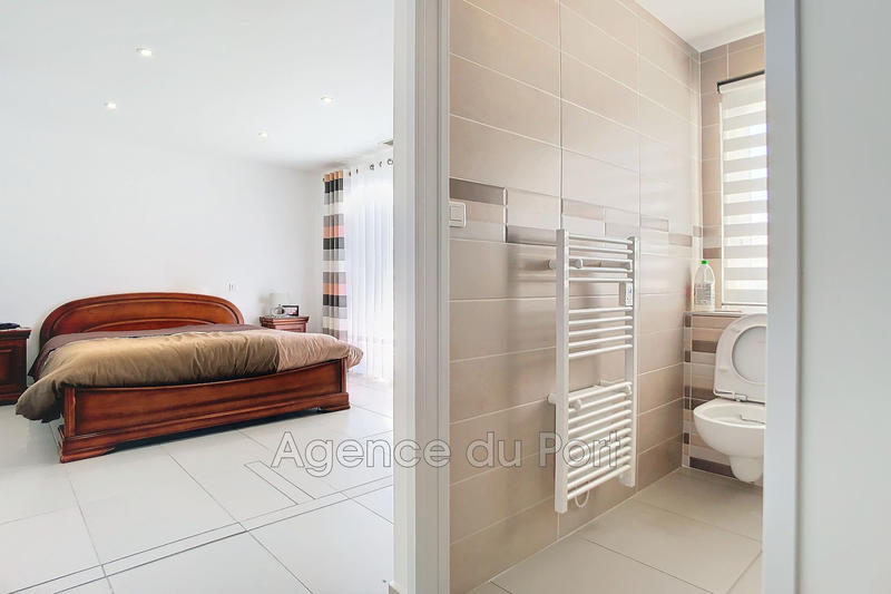 Villa - 131 m² - 5 pièces