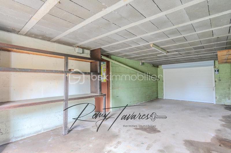 Maison traditionnelle - 95 m² - 4 pièces