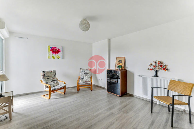 Appartement - 108 m² - 4 pièces