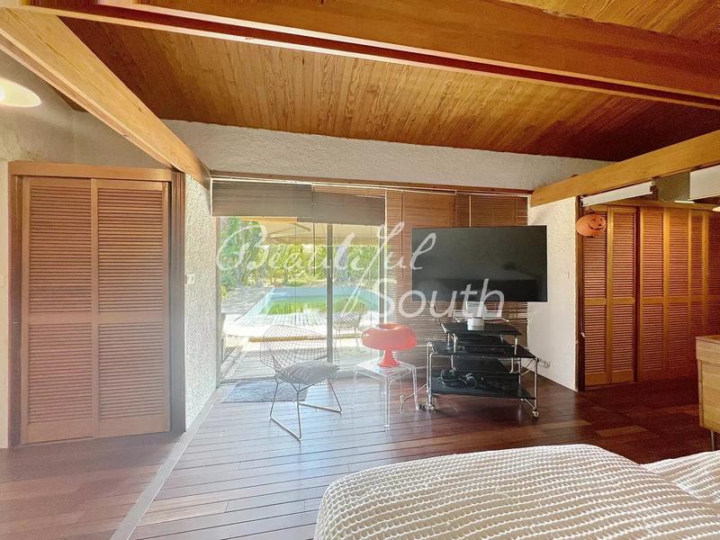 Villa - 202 m² - 5 pièces