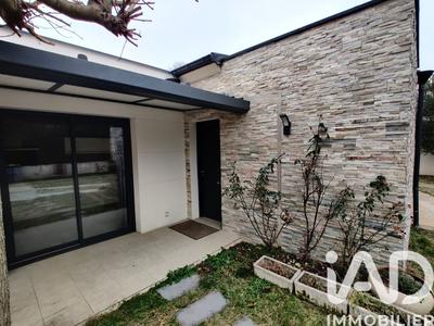 Maison - 92 m² - 4 pièces