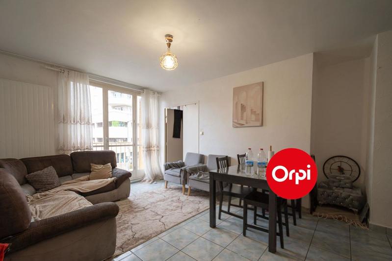 Appartement - 65 m² - 4 pièces