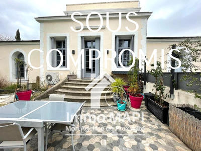 Appartement - 85 m² - 3 pièces