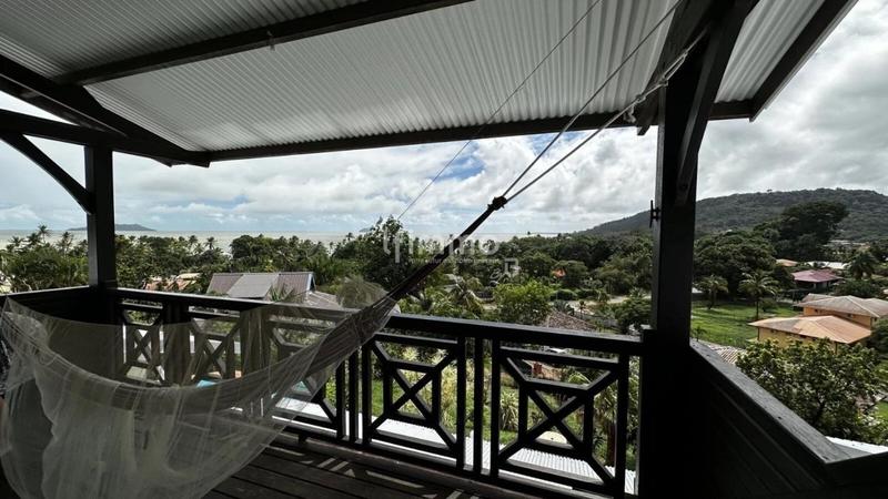 Villa - 160 m² - 5 pièces